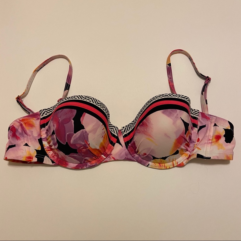 Be Creative Swim Bikini Top